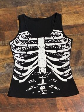 Black & White Skeleton Print Tank Top - Women